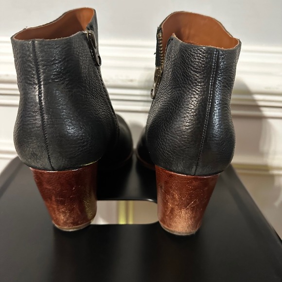 Kork Ease Black Leather Wedge Ankle Boots Side Zip Women's Size 8M - Picture 4 of 8